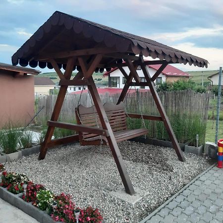 Casa Alba Hotel Sandulesti Екстериор снимка