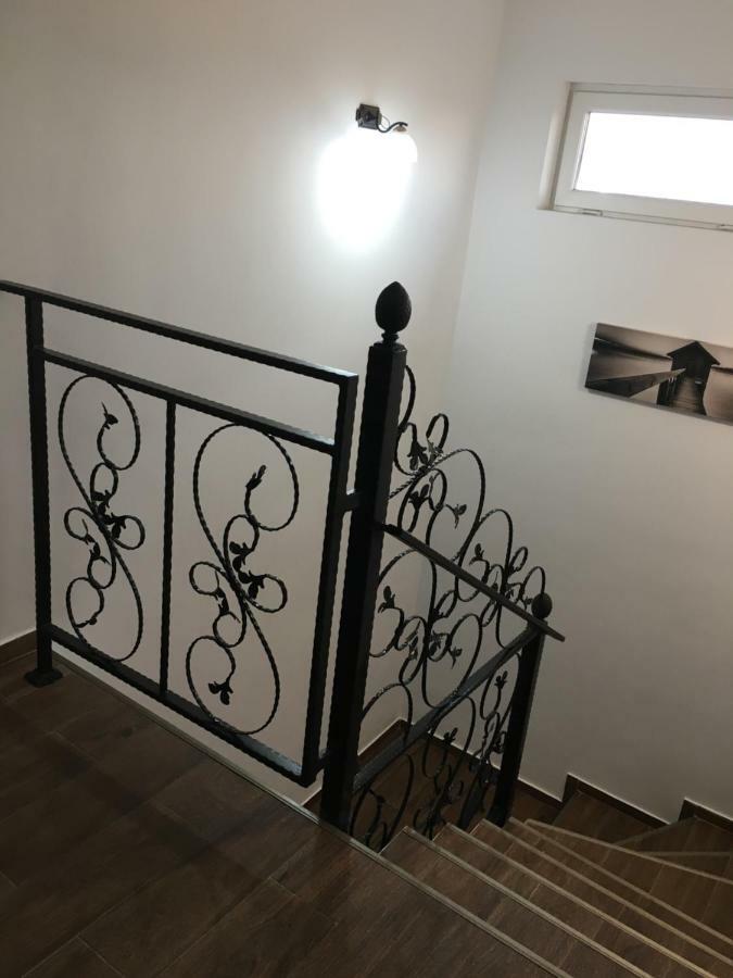 Casa Alba Hotel Sandulesti Екстериор снимка